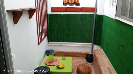  Habitación en piso compartido en Las Palmas de Gran Canaria - LAS PALMAS 