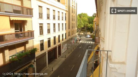 Habitación en piso compartido en Córdoba - CORDOBA