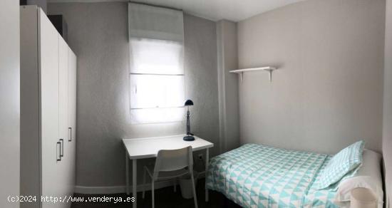  Habitación en alquiler en apartamento de 3 dormitorios en Getafe, Madrid - MADRID 