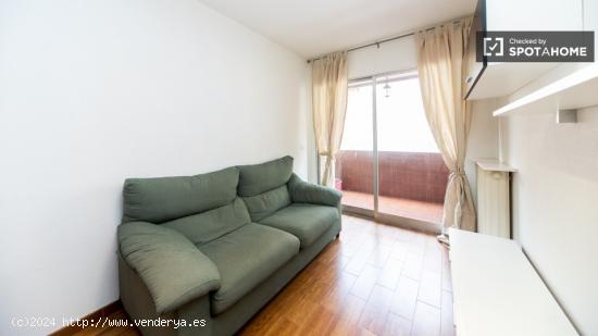 Moderno apartamento de 1 dormitorio con acceso a la piscina - MADRID