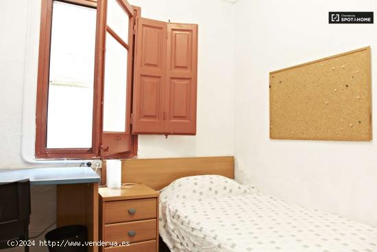 Relajante habitación con calefacción en un apartamento de 5 dormitorios, Eixample - BARCELONA