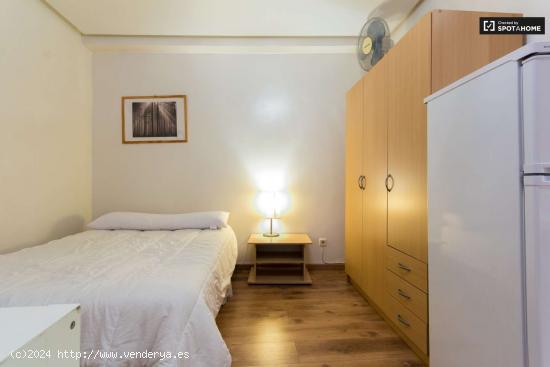  Tranquilo y agradable mascota estudio apartamento en el corazón de Salamanca - MADRID 