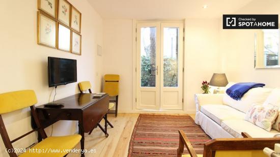 Precioso apartamento de 1 dormitorio con terraza y aire acondicionado en alquiler en Salamanca, Metr