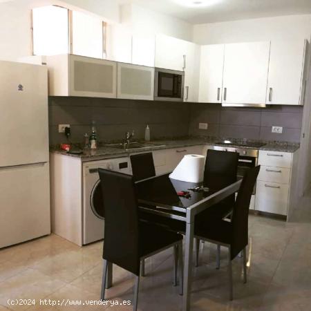  Apartamento completo de 2 dormitorios en Santa Cruz de Tenerife - SANTA CRUZ DE TENERIFE 