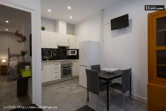 Acogedor apartamento de 1 dormitorio en alquiler en Barri Gòtic, Barcelona - BARCELONA