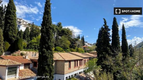 Apartamento entero de 1 dormitorio en Granada - GRANADA