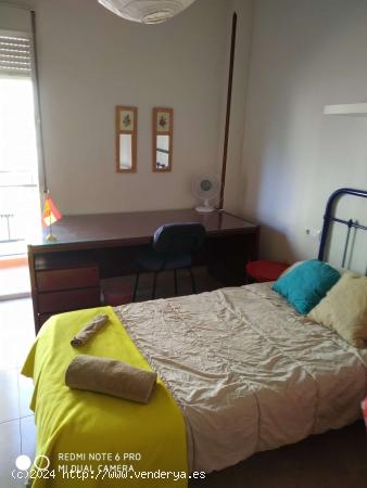  Habitación en piso compartido en Jaén - JAEN 