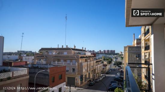 Alquiler de habitaciones en piso de 4 habitaciones para estudiantes en Paterna - VALENCIA