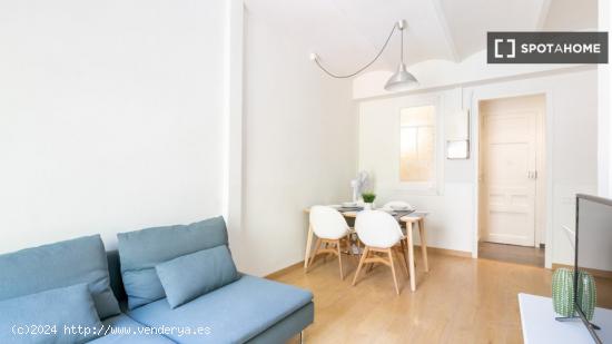 Apartamento totalmente equipado a unos pasos del metro Poblenou - BARCELONA