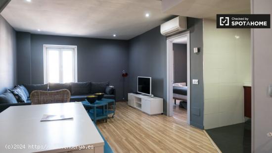 Elegante apartamento de 3 dormitorios en alquiler en Centro - MADRID