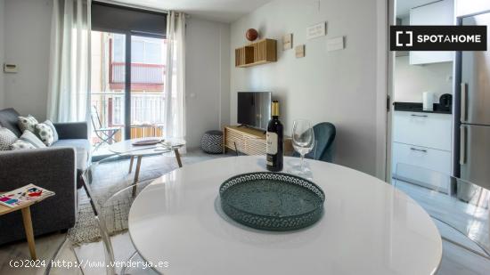 Apartamento entero de 2 dormitorios en L'Hospitalet de Llobregat. - BARCELONA