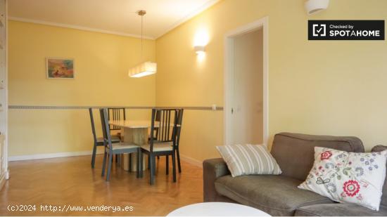 Apartamento de 3 dormitorios en alquiler en Bellas Vistas - MADRID