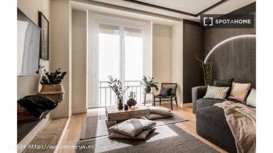 Apartamento de 2 dormitorios en alquiler en Salamanca - MADRID