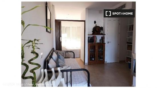 Piso de 1 dormitorio en Triana - SEVILLA