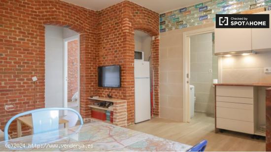 Apartamento de 2 dormitorios en alquiler en Madrid - MADRID