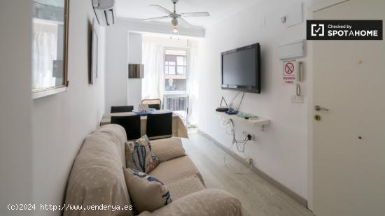 Alquiler de habitaciones en piso de 3 dormitorios en alquiler en El Cabanyal, Valencia - VALENCIA