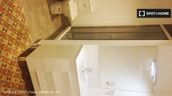 Apartamento entero de 3 habitaciones en Barcelona. - BARCELONA