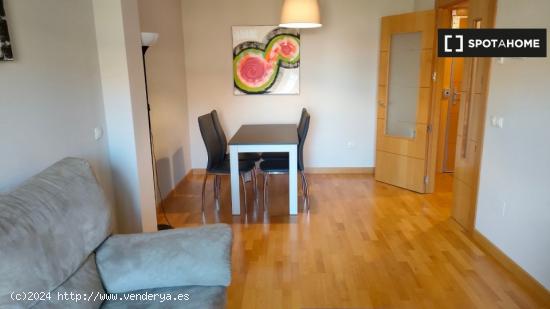 Apartamento de 2 dormitorios en alquiler en Alcalá de Henares - MADRID