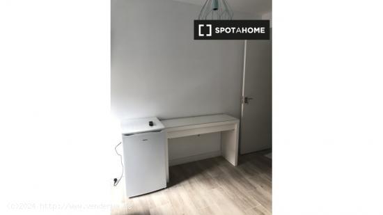 Habitación en piso compartido en valència - VALENCIA