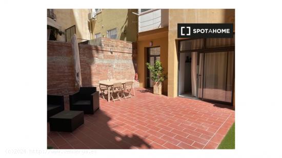 Apartamento entero de 2 dormitorios en Barcelona. - BARCELONA