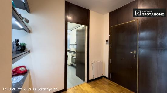 Apartamento entero de 2 dormitorios en Barcelona. - BARCELONA