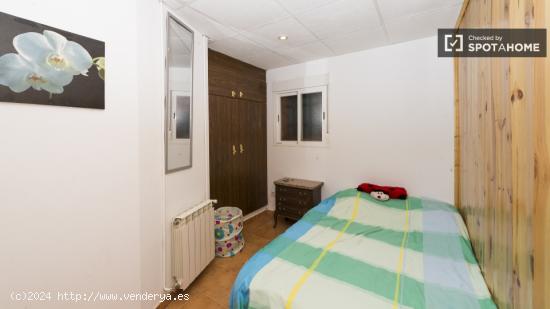 Apartamento parte de casa grande cerca del campus de la UEM Universidad Europea de Madrid - MADRID