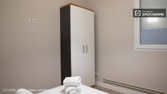 Apartamento de 4 dormitorios en alquiler en Retiro, Madrid - MADRID