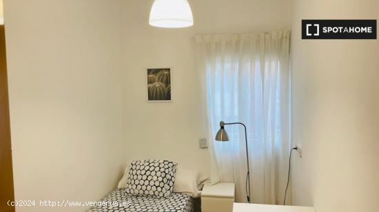 Piso de 3 habitaciones en alquiler en L'Hort De Senabre, Valencia - VALENCIA