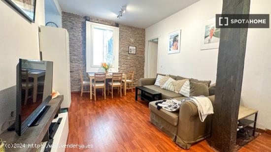 Piso entero de 3 habitaciones en Donostia - GUIPUZCOA