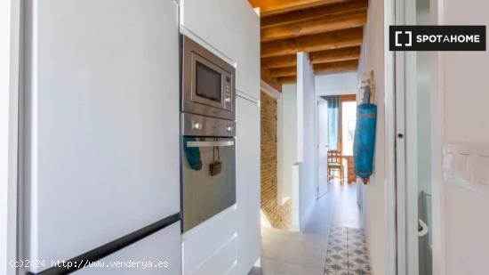 Apartamento de 3 dormitorios en alquiler en El Cabanyal, Valencia - VALENCIA