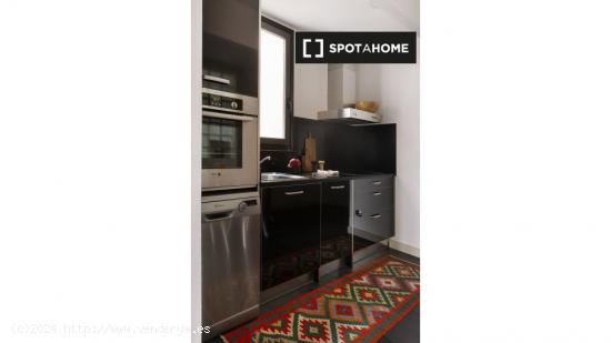 Apartamento entero de 2 dormitorios en Barcelona. - BARCELONA