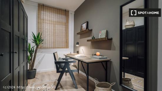 Apartamento de 3 dormitorios en alquiler en Barcelona - BARCELONA