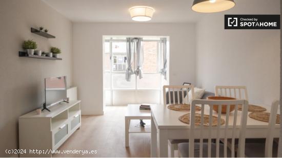 Apartamento de 3 habitaciones en alquiler en Madrid - MADRID