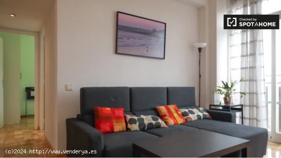 Apartamento de 3 habitaciones en alquiler en Madrid - MADRID