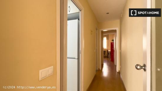 Apartamento entero de 2 dormitorios en Barcelona. - BARCELONA