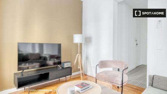 Apartamento de 3 habitaciones en alquiler en Madrid - MADRID