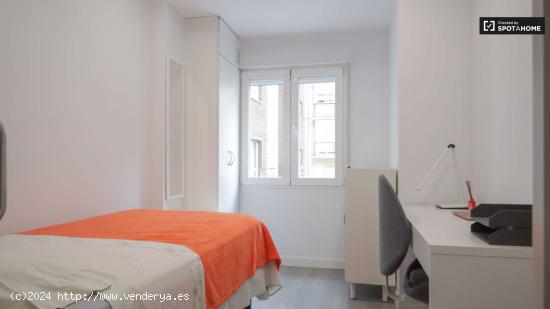  Se alquila habitación en piso de 3 dormitorios en Guindalera, Madrid - MADRID 