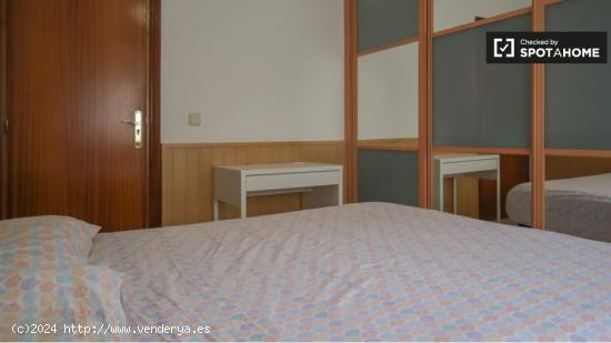 Habitación en alquiler en apartamento de 3 dormitorios en Getafe, Madrid - MADRID