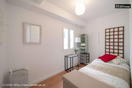  Habitación en piso compartido en valencia. - VALENCIA 