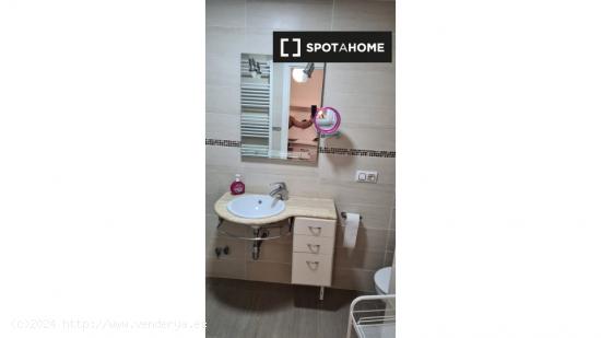 Apartamento entero de 1 dormitorio en València - VALENCIA