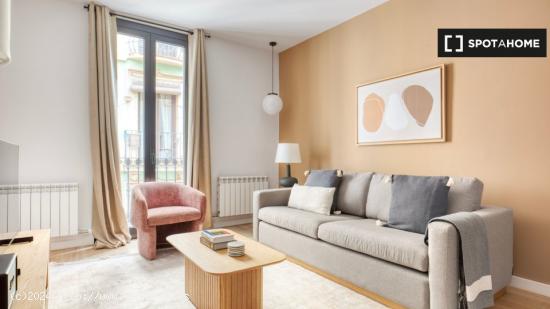 Apartamento de 2 dormitorios en alquiler en Barcelona - BARCELONA