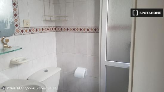 Piso en alquiler de 4 habitaciones en Encinasola - HUELVA