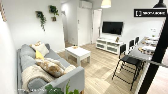 Alquiler de habitaciones en piso moderno de 4 dormitorios en Móstoles - MADRID