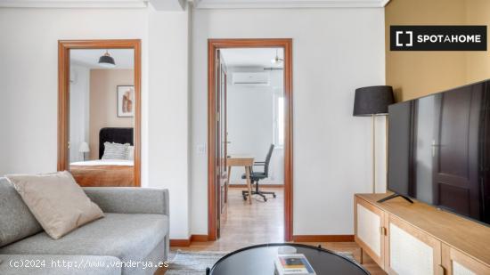 Apartamento de 3 habitaciones en alquiler en Madrid - MADRID