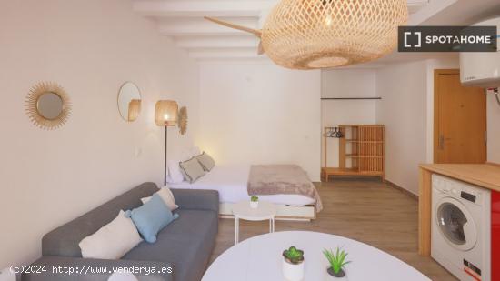 Estudio en alquiler en Barcelona - BARCELONA