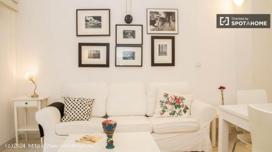 Elegante apartamento de dos dormitorios disponibles en el bohemio Gracia - BARCELONA