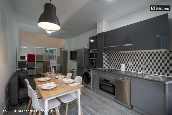  Apartamento de 1 dormitorio en alquiler en El Cabanyal - VALENCIA 