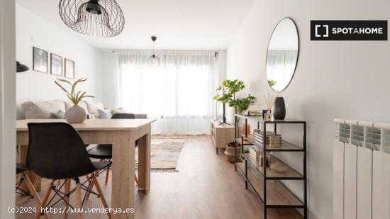 Apartamento de 2 dormitorios en alquiler en Madrid - MADRID