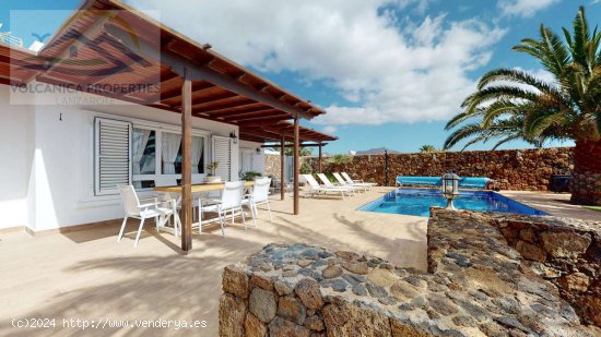 (Ref.362131 / FXJO) Villa independiente totalmente reformada con piscina privada en Playa Blanca - Y