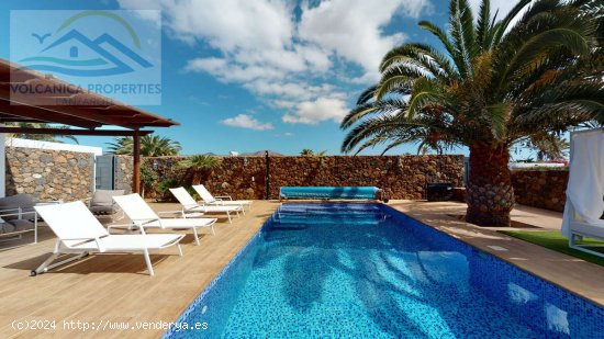 (Ref.362131 / FXJO) Villa independiente totalmente reformada con piscina privada en Playa Blanca - Y